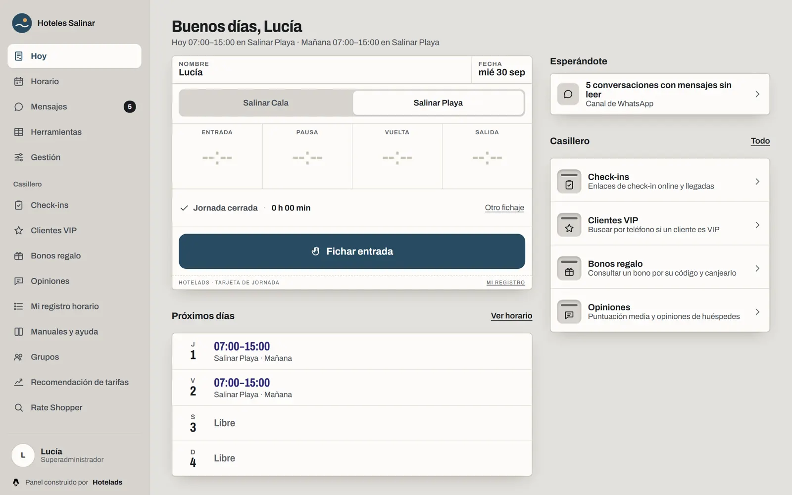 Portal /staff, pantalla Hoy: tarjeta de jornada, próximos turnos, mensajes pendientes y accesos a check-ins, clientes VIP, bonos y opiniones
